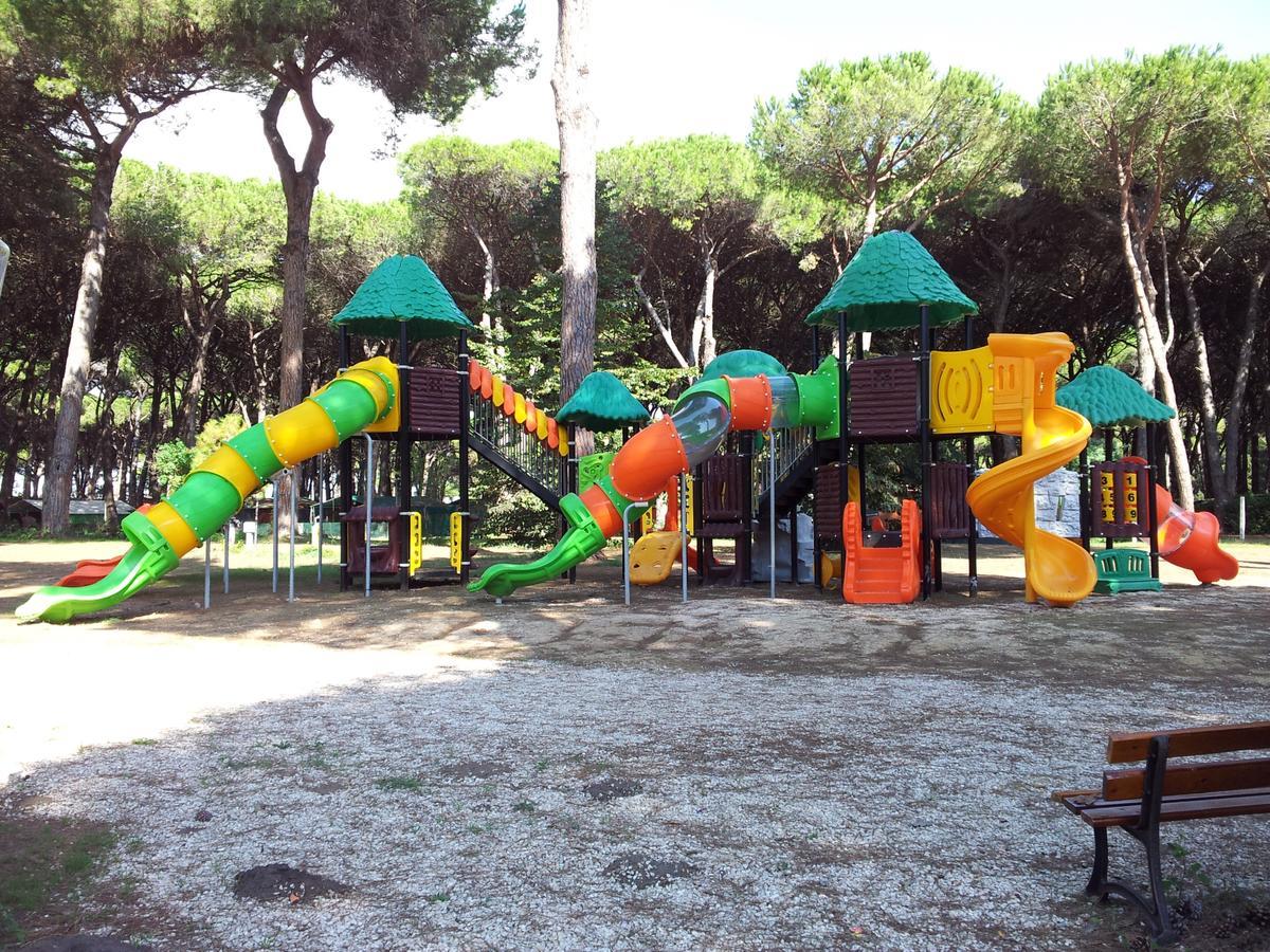 Isola Verde Camping Village Nettuno Eksteriør bilde